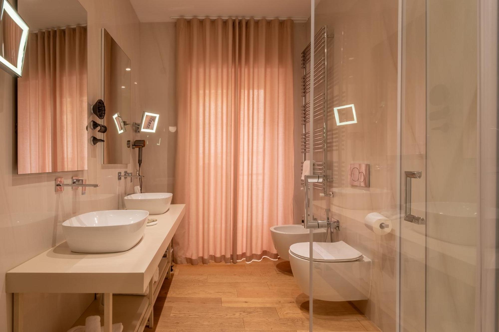 Oriana Homel Apartment